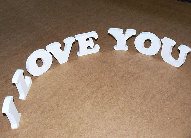 Letras blancas para celebraciones, nombres, bodas, regalos, exterior