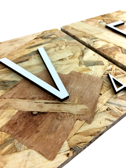 Grandes lettres décoratives de Scrabble en bois naturel