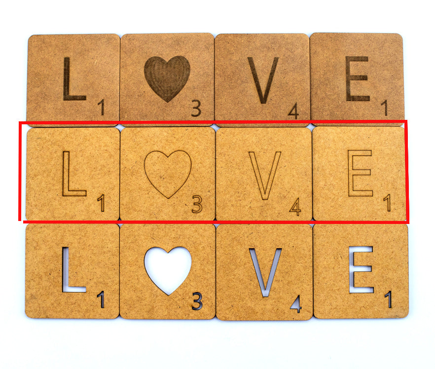 Lettres SCRABBLE adhésives en bois de décoration murale