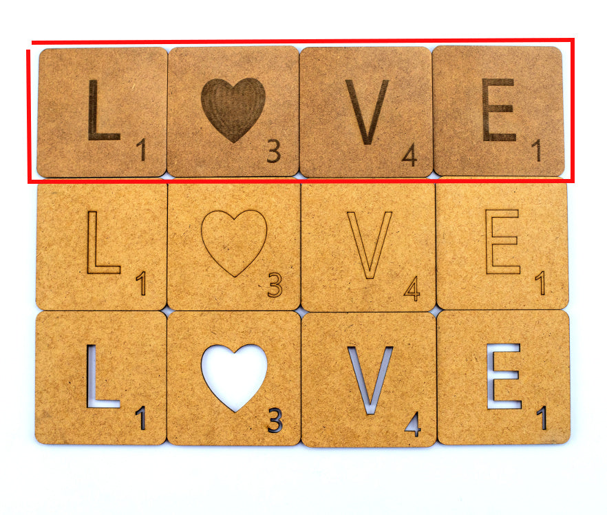 Lettres SCRABBLE adhésives en bois de décoration murale